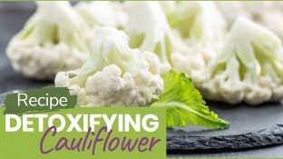 Detoxifying Cauliflower, Kale, and Pine Nut Confetti Recipe Detoxifying Cauliflower, Kale, and Pine Nut Confetti Recipe