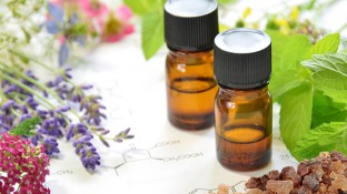 My 5 Favorite Cancer-Fighting Essential Oils & 5 Ways to Use Them My 5 Favorite Cancer-Fighting Essential Oils & 5 Ways to Use Them