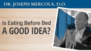 Is Eating Before Bed a Good Idea? (video) Is Eating Before Bed a Good Idea? (video)