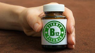Vitamin B12 Deficiency and Breast Cancer: What's the Risk? Vitamin B12 Deficiency and Breast Cancer: What's the Risk?