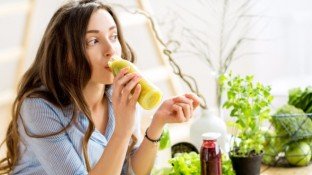 Green Juice: Special Strategies for Juicing Greens (recipes included!) Green Juice: Special Strategies for Juicing Greens (recipes included!)